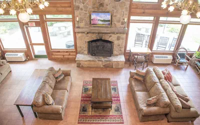 Photo 4 - Lake Chatuge Lodge