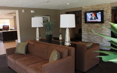 Photo 4 - Moab Valley Inn