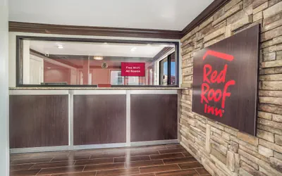 Photo 3 - Red Roof Inn Sumter