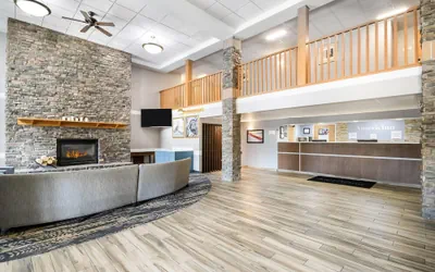 Photo 3 - AmericInn by Wyndham Wausau