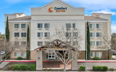 Photo 2 - Comfort Suites Clovis - Fresno