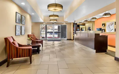 Photo 5 - Comfort Suites Clovis - Fresno