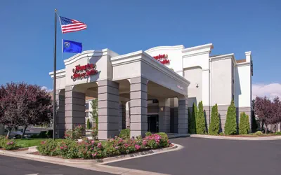 Photo 2 - Hampton Inn & Suites Carson City