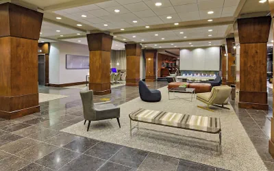 Photo 3 - Crowne Plaza Chicago West Loop by IHG