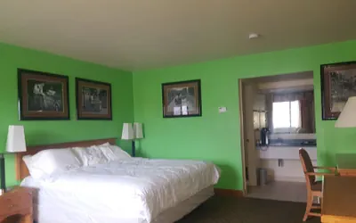 Photo 5 - Retro Inn at Mesa Verde