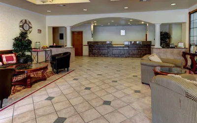 Photo 3 - Quality Inn & Suites Glen Rose