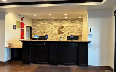 Photo 4 - Comfort Inn & Suites Sterling