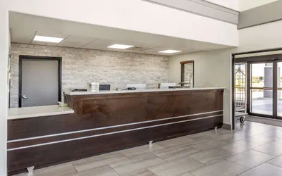 Photo 3 - Best Western Texas City I-45