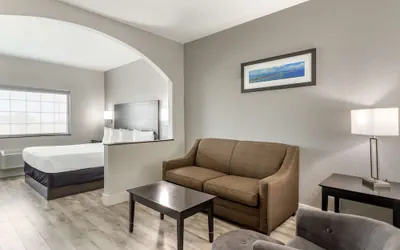 Photo 2 - Best Western Texas City I-45