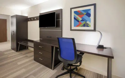 Photo 5 - Holiday Inn Express & Suites Austin North Central by IHG