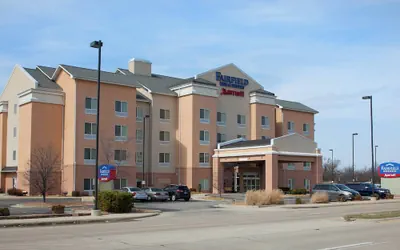 Photo 2 - Fairfield Inn & Suites by Marriott Mt. Vernon Rend Lake