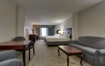 Photo 5 - Holiday Inn Express Hotel & Suites Middleboro Raynham by IHG