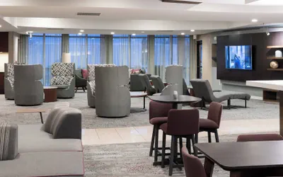 Photo 2 - Courtyard by Marriott West Orange