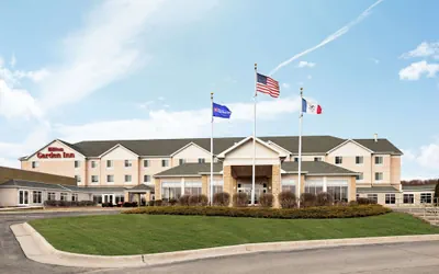 Photo 2 - Hilton Garden Inn Dubuque Downtown