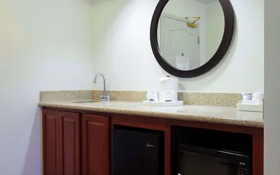 Photo 5 - Hampton Inn & Suites Mountain Home