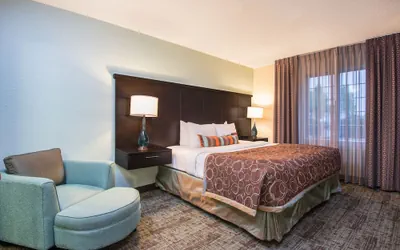 Photo 4 - Staybridge Suites Allentown West by IHG