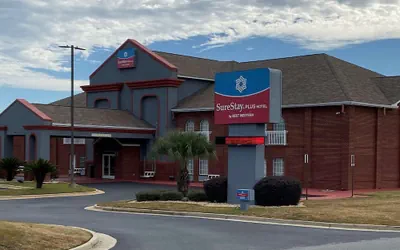 Photo 2 - SureStay Plus Hotel by Best Western Warner Robins AFB