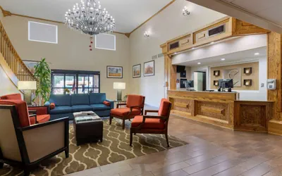 Photo 4 - Comfort Inn & Suites Ponca City near Marland Mansion