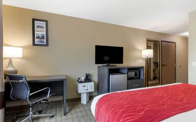 Photo 5 - Comfort Inn & Suites Ponca City near Marland Mansion