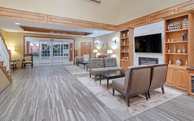 Photo 3 - Best Western Plus Bradbury Inn & Suites