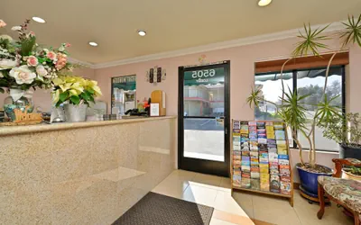 Photo 4 - Atascadero Inn