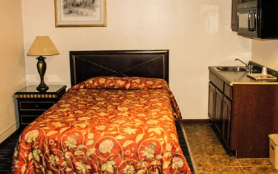 Photo 4 - Budget Host Golden Wheat Motel