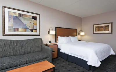 Photo 5 - Hampton Inn and Suites Indianapolis - Fishers