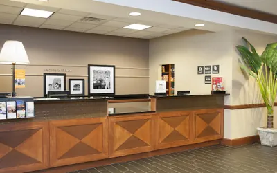 Photo 3 - Hampton Inn and Suites Indianapolis - Fishers