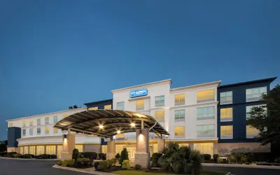 Photo 2 - City Express by Marriott Pooler Savannah Airport