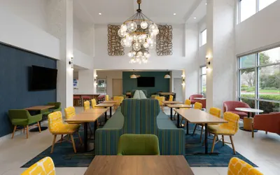 Photo 5 - Hampton Inn & Suites Sacramento-Airport-Natomas