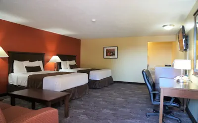 Photo 4 - McMinnville Inn