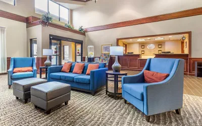 Photo 5 - Comfort Suites Findlay I-75 near Sports Complex