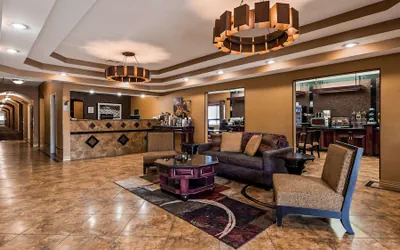 Photo 4 - Best Western Manhattan Inn