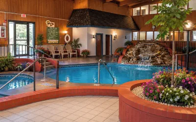 Photo 2 - Apple Tree Inn and Suites