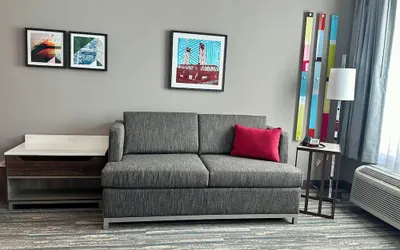 Photo 5 - Hampton Inn & Suites Lathrop
