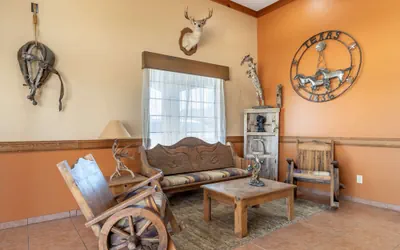 Photo 2 - Best Western Windwood Inn & Suites
