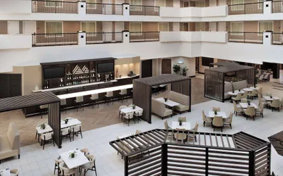 Photo 3 - Embassy Suites La Quinta Hotel & Spa