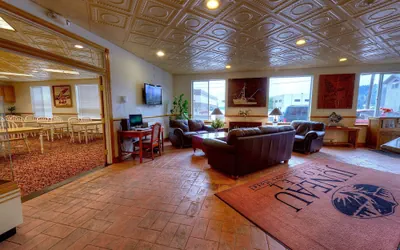 Photo 4 - Juneau Hotel