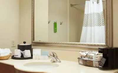 Photo 3 - Hampton Inn & Suites Brownsville