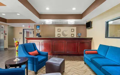 Photo 4 - Comfort Inn & Suites Griffin North