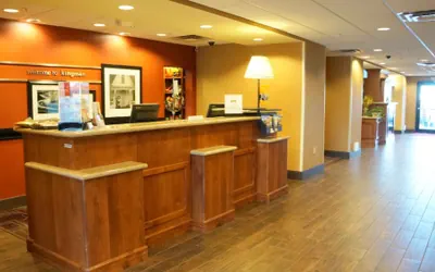 Photo 5 - Hampton Inn & Suites Kingman
