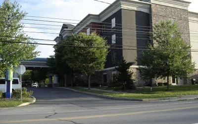 Holiday Inn Express & Suites Stroudsburg-Poconos by IHG