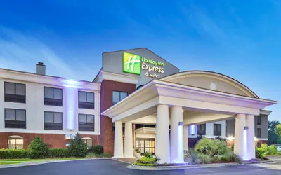 Holiday Inn Express & Suites Hardeeville - Hilton Head by IHG