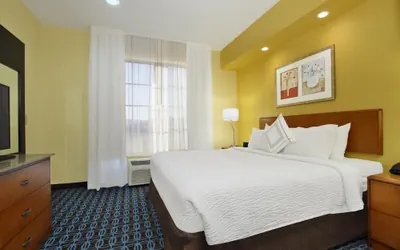 Photo 4 - Fairfield Inn & Suites by Marriott Fairfield Napa Valley