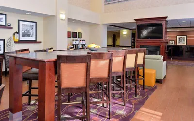 Photo 3 - Hampton Inn & Suites Dayton - Vandalia