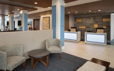 Photo 4 - Holiday Inn Express Knoxville-Strawberry Plains by IHG