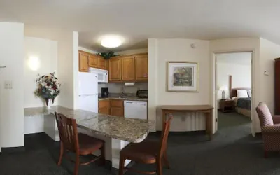 Photo 4 - Staybridge Suites Brownsville by IHG