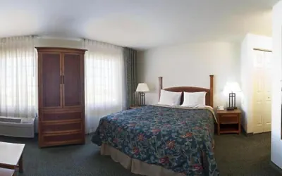 Photo 2 - Staybridge Suites Brownsville by IHG