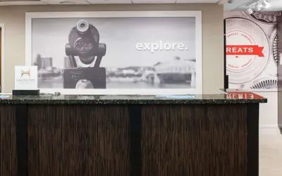 Photo 3 - Hampton Inn Los Angeles-Orange County-Cypress
