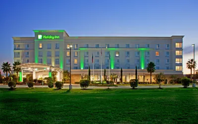 Photo 2 - Holiday Inn & Suites College Station - Aggieland by IHG
